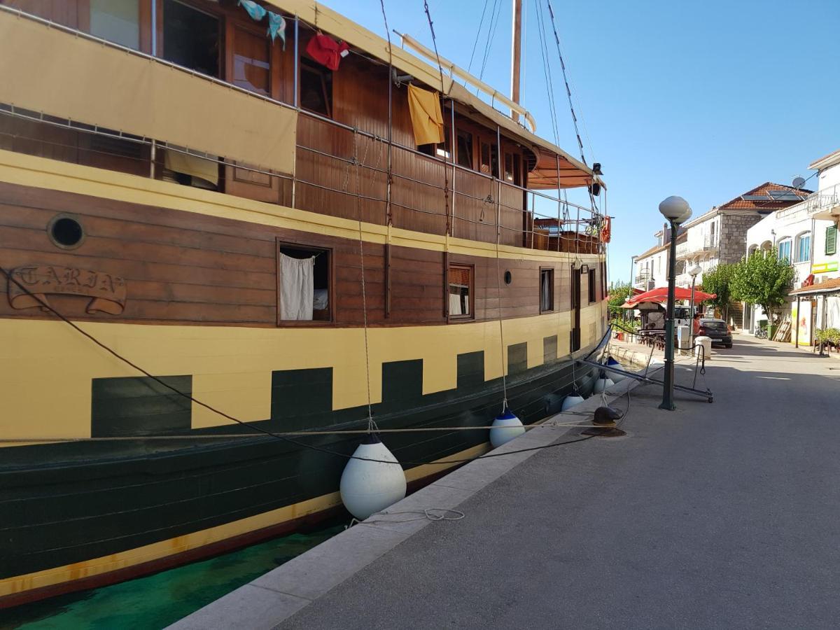 Hotel Boat & Breakfast Umag Exterior foto